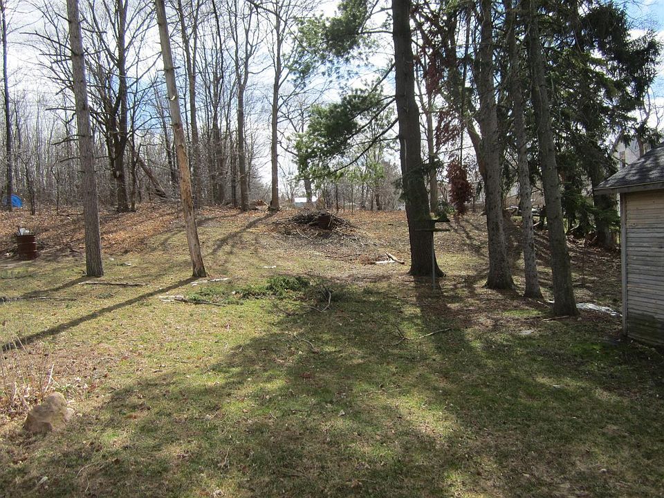 2nd image of 421 Prindle St