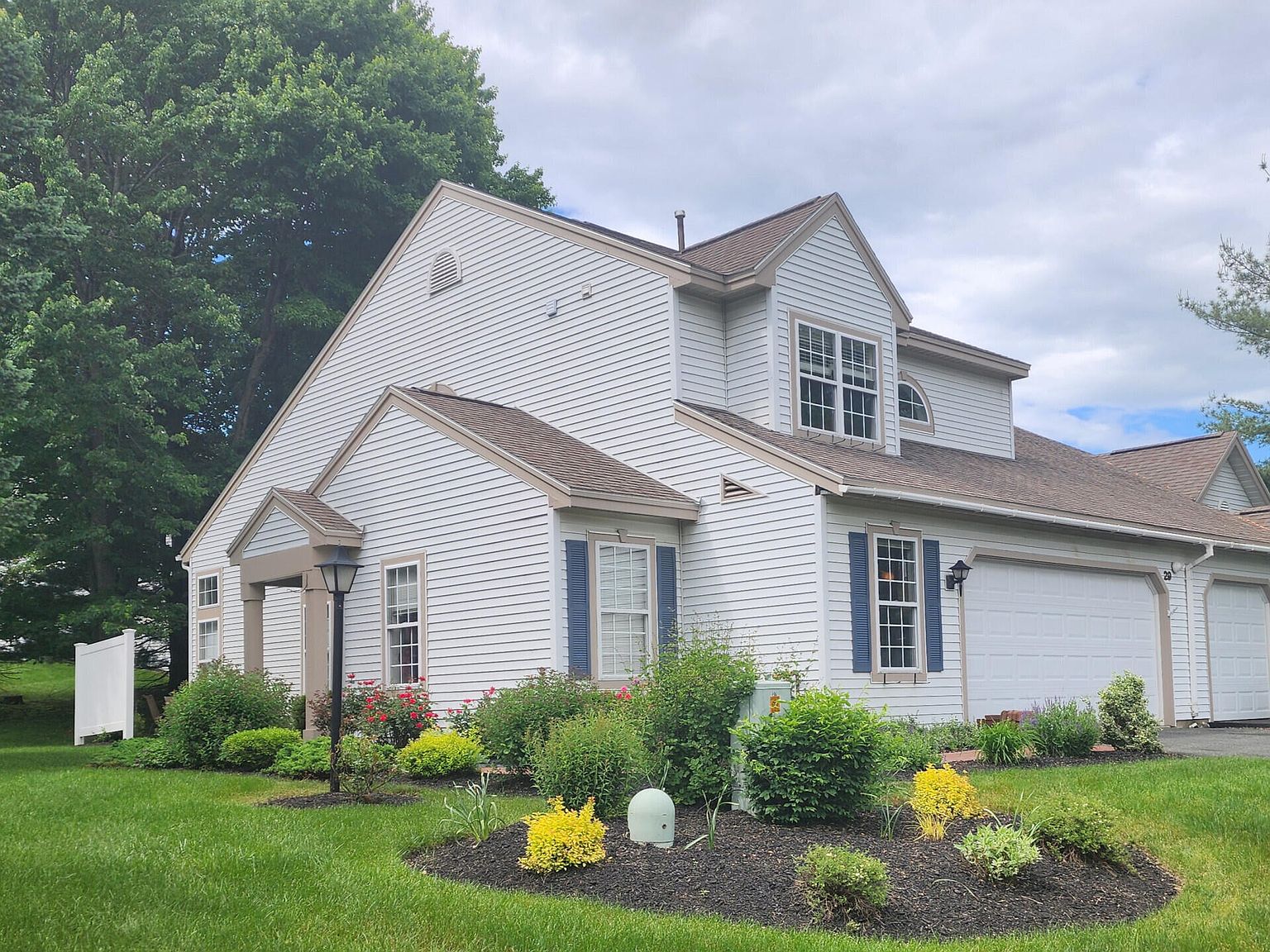 29 Highpointe Drive, Troy, NY 12182 Zillow