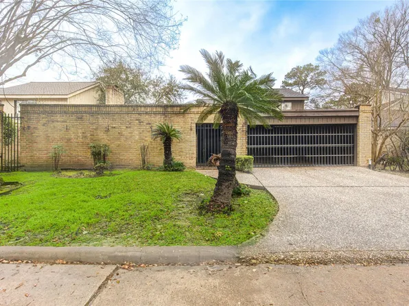 165 Old Bridge Lk, Houston, TX 77069