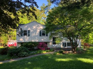 5 Gilmore Rd, Southborough, MA 01772