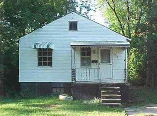 26721 Yale Ave, Inkster, MI 48141