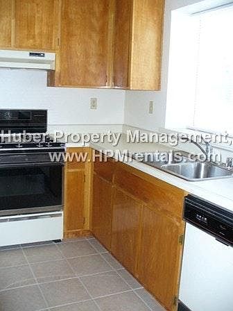 1st image of 1745 Richard Ct