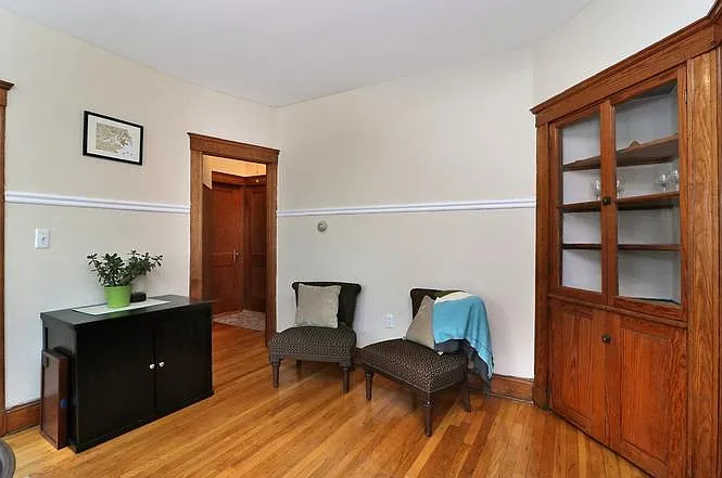 11-13 Holyoke St #1 — Photo 20