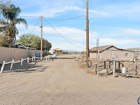 4th image of 4548 Elder Rd