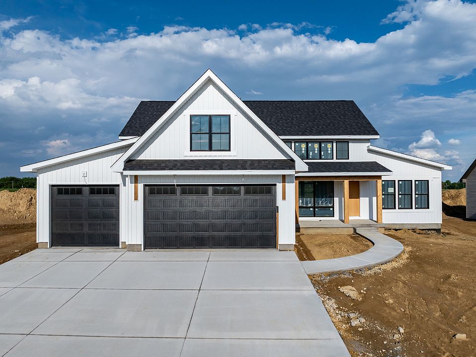 1st image of 7131 Black Oak Dr
