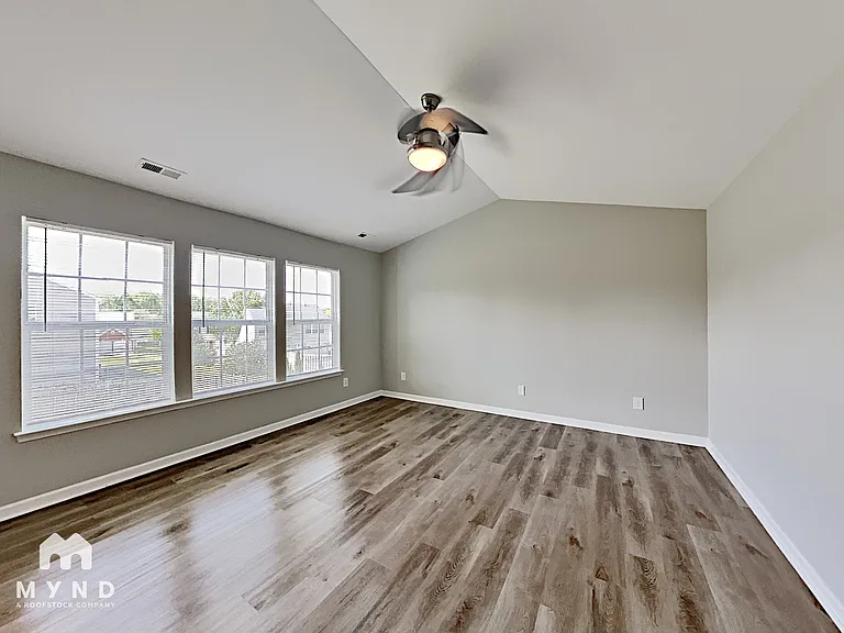 2707 Greylock Ct — Photo 10