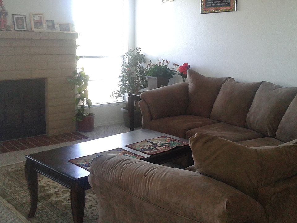 L/R Fireplace