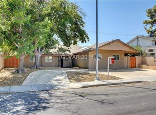 2561 Vegas Valley Dr, Las Vegas, NV 89121