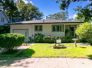 3103 Park 16th St, Moline, IL 61265