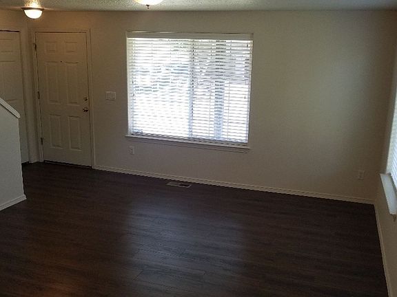 5th image of 5355 Lakeport St N #5355