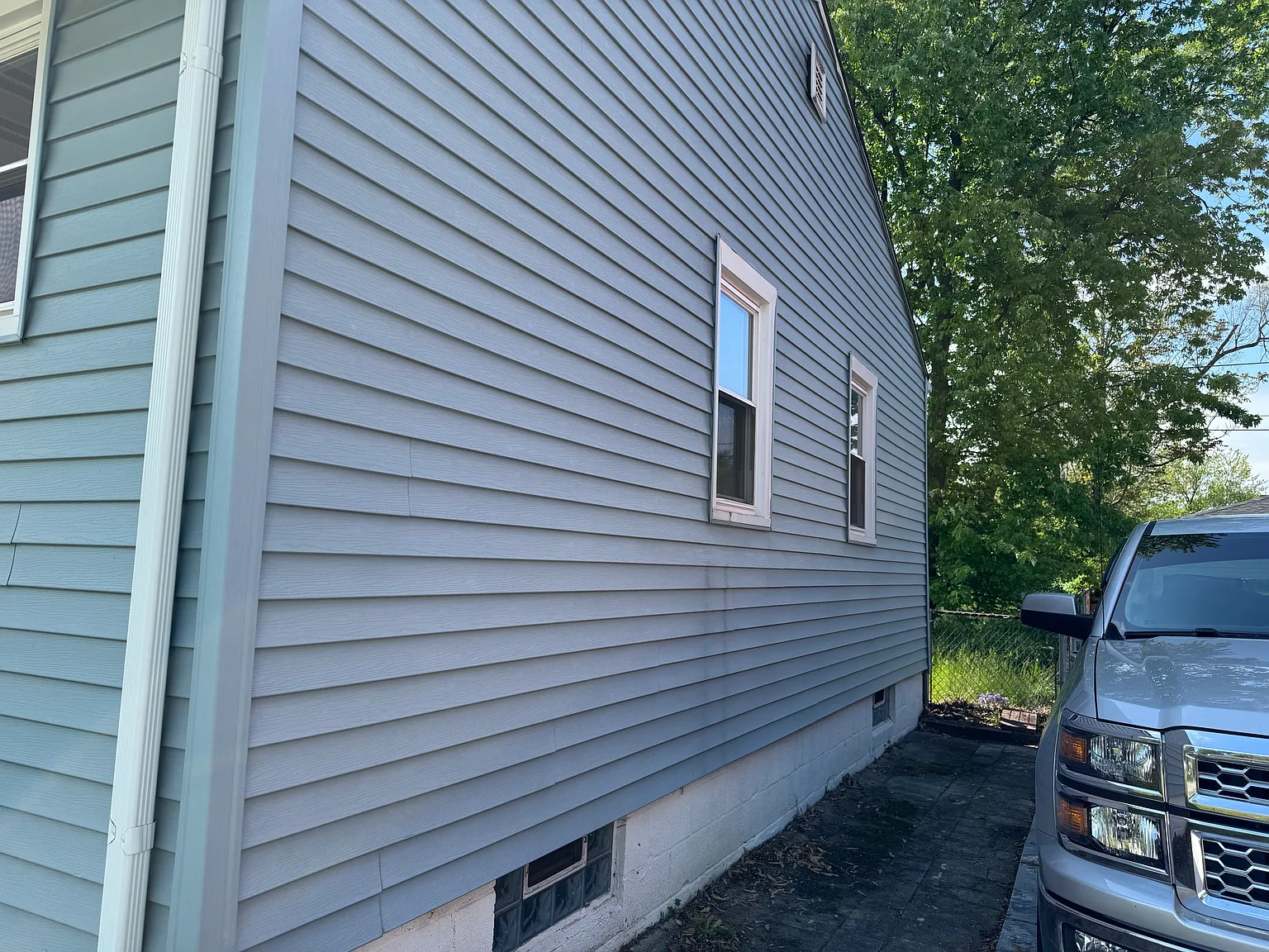 4 bed, 1.5 bath, 1875 sqft, $1,950 — Photo 3