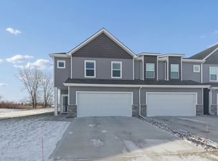 1101 NW 33rd Ln, Ankeny, IA 50023