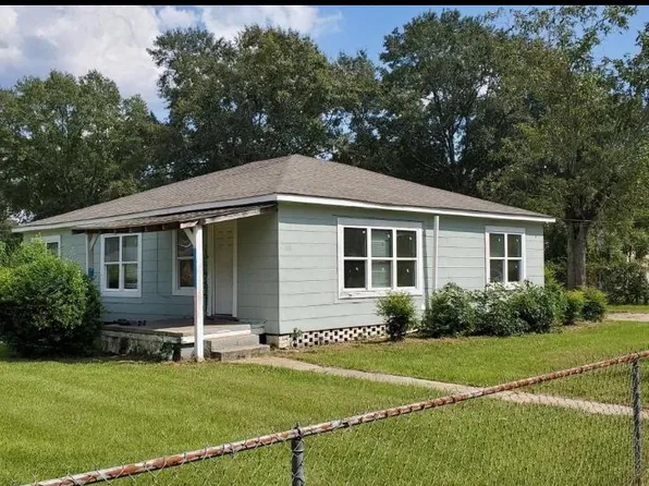 908 Arledge St, Hattiesburg, MS 39401