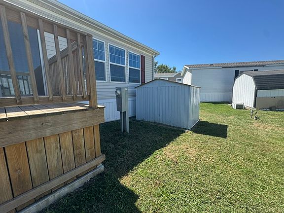 2nd image of 1199 E Santa Fe #252