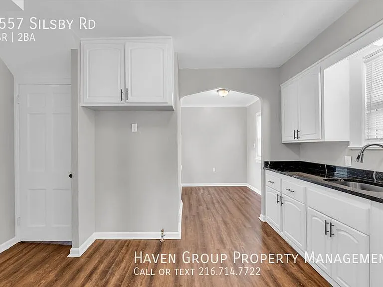 3557 Silsby Rd — Photo 11