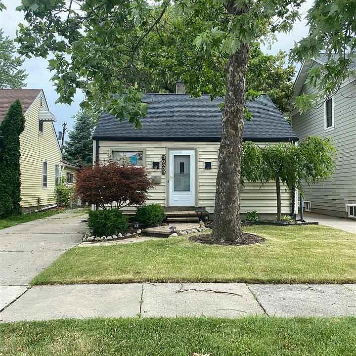 1st image of 20859 Hampton Rd