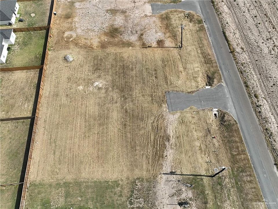 2nd image of 2461 S Milanos Rd