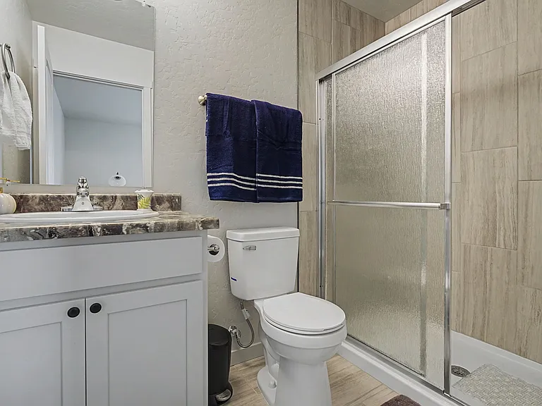 2350 Glen Canyon Ave #B — Photo 21