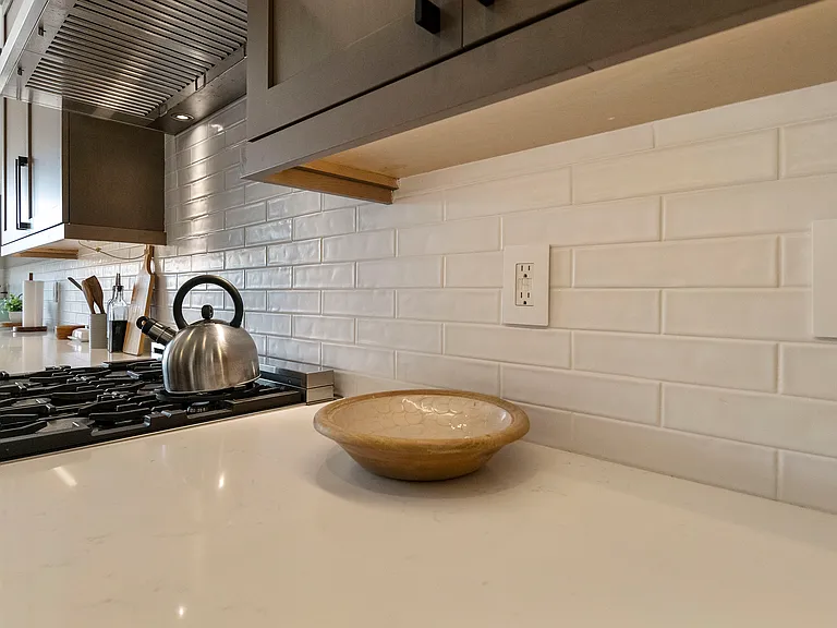 442 W Carob Dr — Photo 19