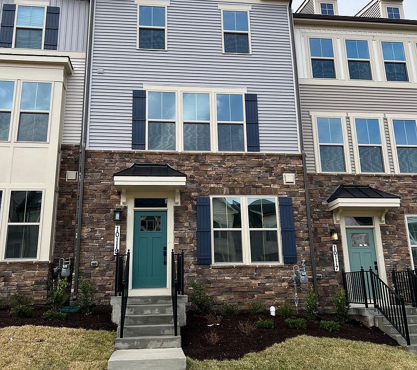 1st image of 10119 Bluegill St