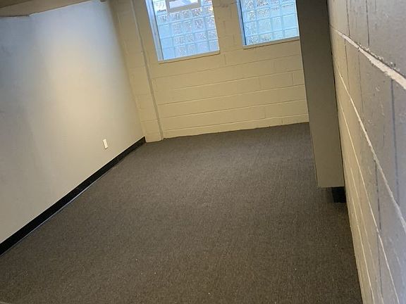 0479934D-CF40-49AC-990F-702FEDDD4973_1_105_c