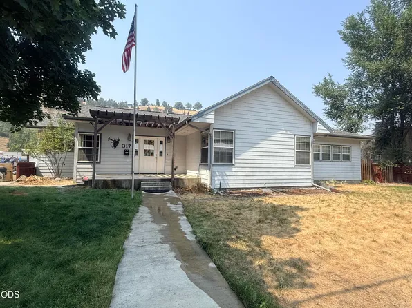 317 S Canyon Blvd, John Day, OR 97845