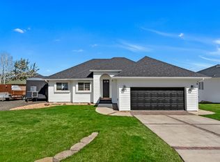 3773 SW Timber Ave, Redmond, OR 97756