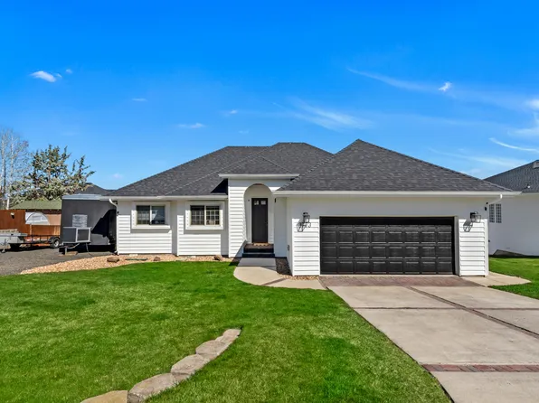 3773 SW Timber Ave, Redmond, OR 97756