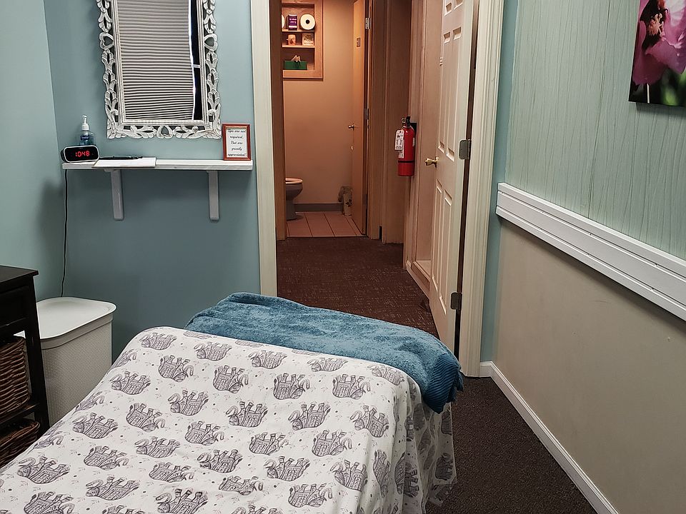 2nd image of 3411 Peach St Suite C