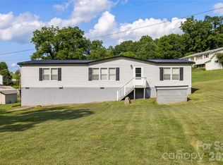 245 Mountain Grove Rd, Canton, NC 28716