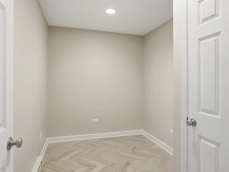 Second small bedroom