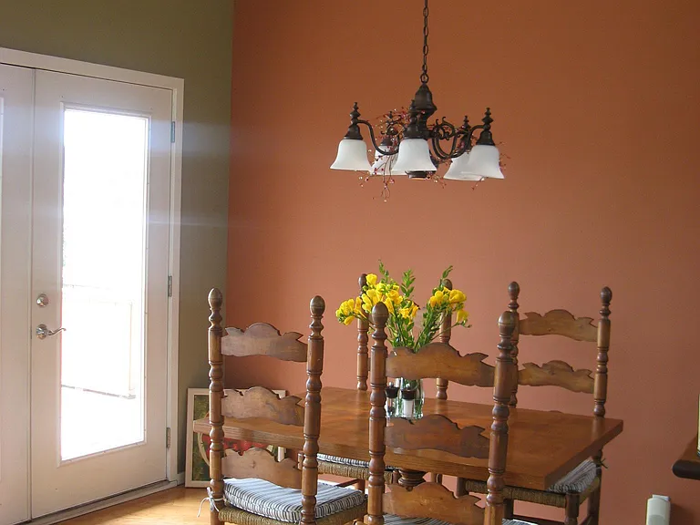 3658 Dayton Ave N #402 — Photo 2
