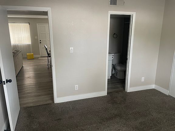2nd image of 1616 Burningwood Ln Unit 101