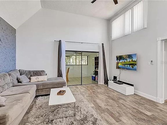 4th image of 5818 Windhover Dr Unit 5818