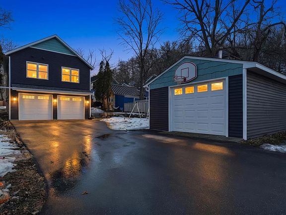 2nd image of 511 4th St