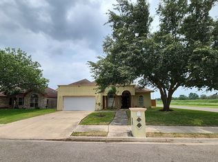 400 Lion Ct, San Juan, TX 78589