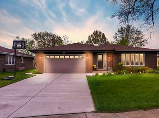 7936 Wheeler Dr, Orland Park, IL 60462