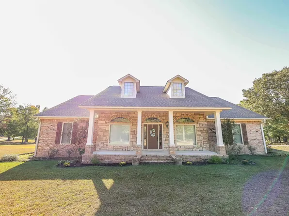 127 Whispering Oak Cir, El Dorado, AR 71730