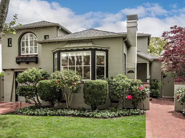 121 Avila Rd, San Mateo, CA 94402