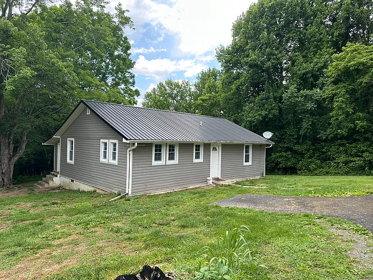 125 Hicks Dr — Photo 7
