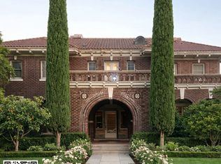 1130 Westchester Pl, Los Angeles, CA 90019