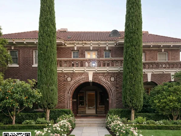 1130 Westchester Pl, Los Angeles, CA 90019