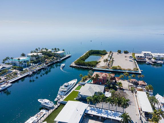 4th image of 308 Atlantic Blvd