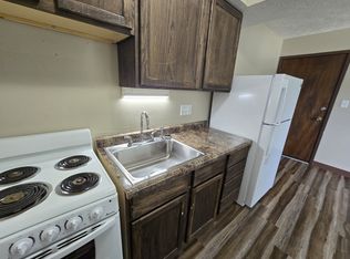 990 Grand Ave #3, Marion, IA 52302