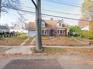 1210 166th St, Whitestone, NY 11357