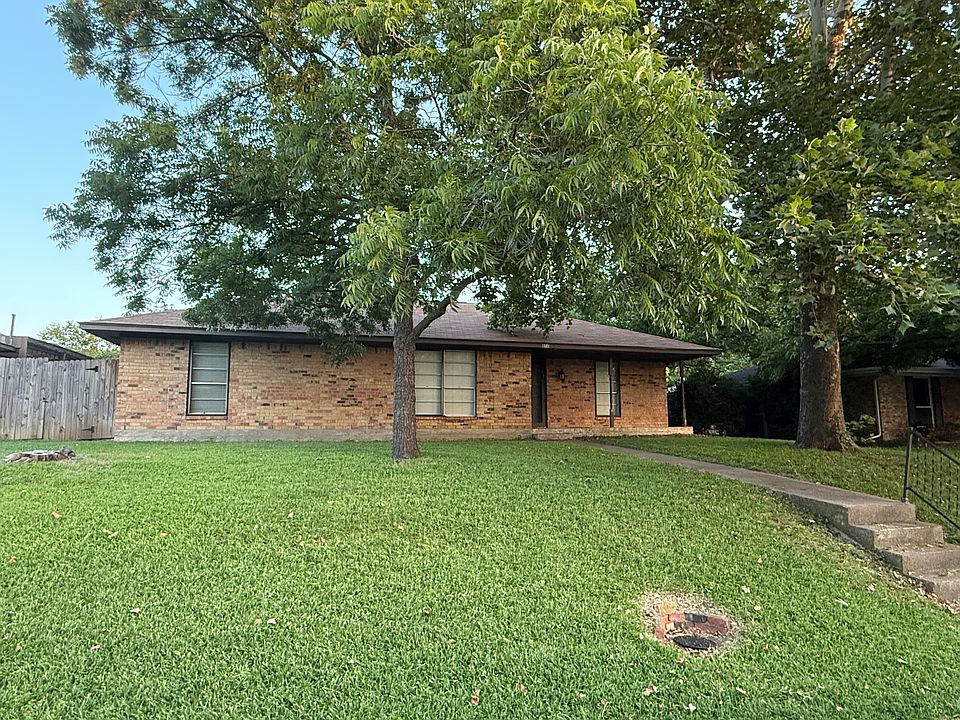 1st image of 806 Kathrine Ct