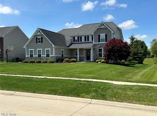 2556 Palmer Ln, Avon, OH 44011