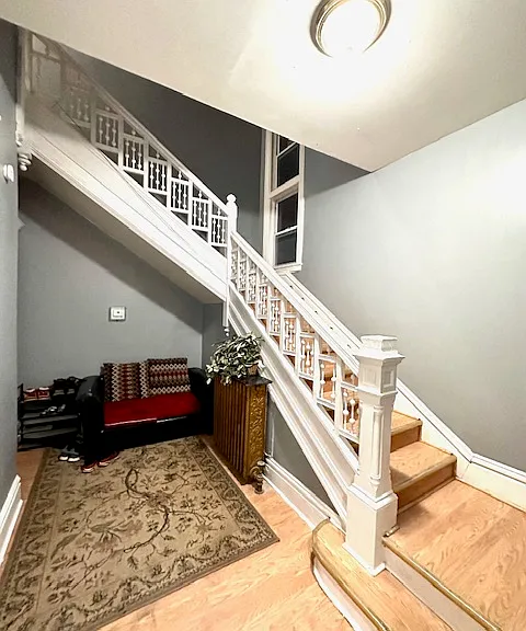 1515 E 19th St #3 — Photo 8