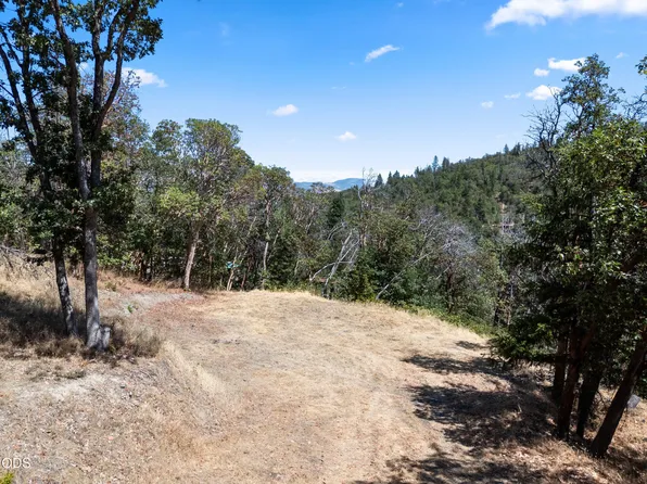 4183 Camino Viejo Rd, Ashland, OR 97501