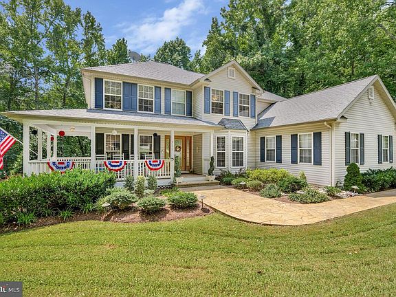 4th image of 9175 Westfield Dr
